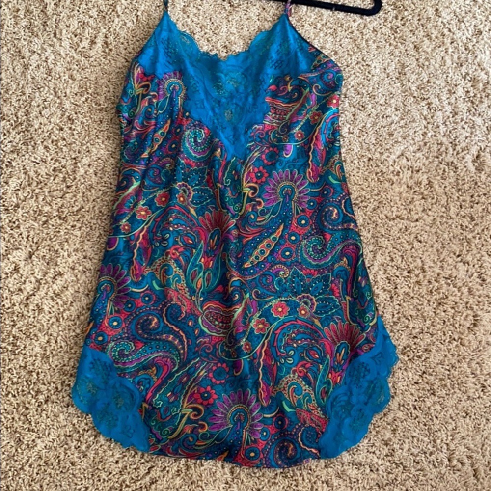 SOLD Vintage Psychedelic Victoria’s Secret Slip